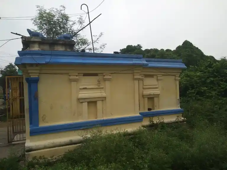 Arulmigu Sundara Vinayagar Temple, Inside The Village, Chithampakkam - 602001 அருள்மிகு சுந்தர விநாயகர் திருக்கோயில், Inside The Village, Chithampakkam - 602001, Tiruvallur - Ancient Temple Architecture and History Image 4