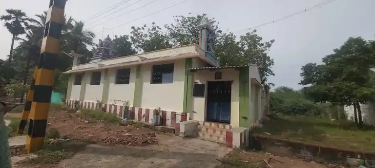 Arulmigu Sundara Vinayagar Temple, Nalattinputtur - 628503 அருள்மிகு சுந்தர விநாயகர் திருக்கோயில், Nalattinputtur - 628503, Thoothukudi - Ancient Temple Architecture and History Image 5