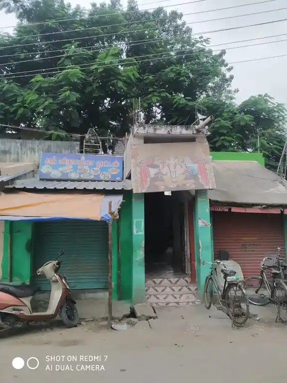 Arulmigu Sundara Vinayagar Temple, Tirupattur - 635602 அருள்மிகு சுந்தர விநாயகர் திருக்கோயில், திருப்பத்தூர் நகரம் - 635602, Thirupathur - Ancient Temple Architecture and History Image 2