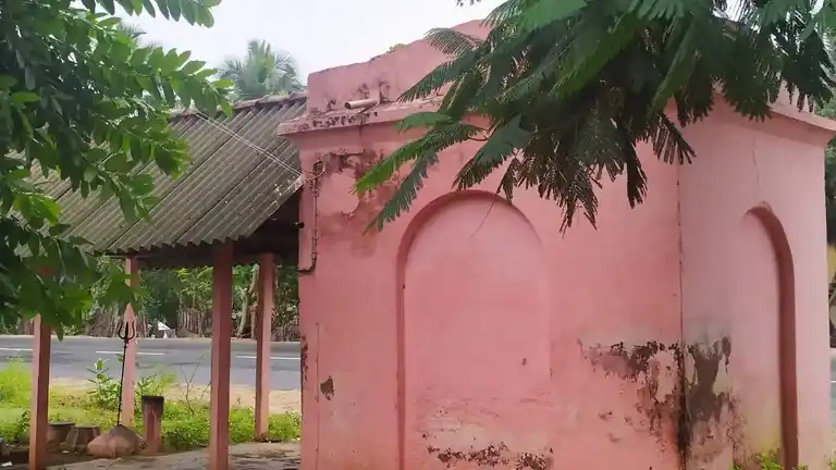 Arulmigu Sundara Vinayagar Temple, Uralipatty - 624402 அருள்மிகு சுந்தர விநாயகர் திருக்கோயில், Uralipatty - 624402, Dindigul - Ancient Temple Architecture and History Image 2