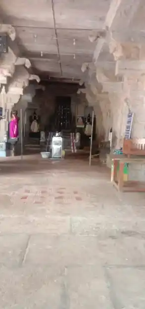 Arulmigu Sundaraja Perumal Temple, Sivagangai - 623560 அருள்மிகு சுந்தரராஜப்பெருமாள் திருக்கோயில், Sivagangai - 623560, Sivagangai - Ancient Temple Architecture and History Image 3