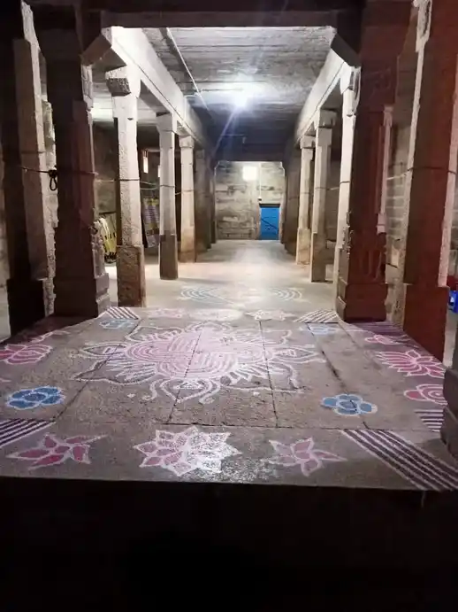 Arulmigu Sundaraja Perumal Temple, Veeravanallur - 627426 அருள்மிகு சுந்தரராஜபெருமாள் திருக்கோயில், Veeravanallur - 627426, Tirunelveli - Ancient Temple Architecture and History Image 8