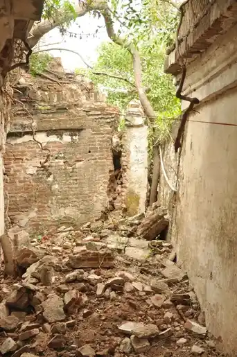 Arulmigu Sundarajapperumal Temple, Vellur - 621316 அருள்மிகு சுந்தரராஜ பெருமாள் திருக்கோயில், Vellur - 621316, Pudukkottai - Ancient Temple Architecture and History Image 6