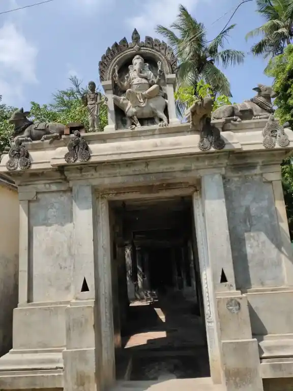 Arulmigu Sundaramoorthy Vinayagar Temple, Valaiyaampattu - 607203 அருள்மிகு சுந்தரமூர்த்தி விநாயகர் திருக்கோயில், Valaiyaampattu - 607203, Viluppuram - Ancient Temple Architecture and History Image 4