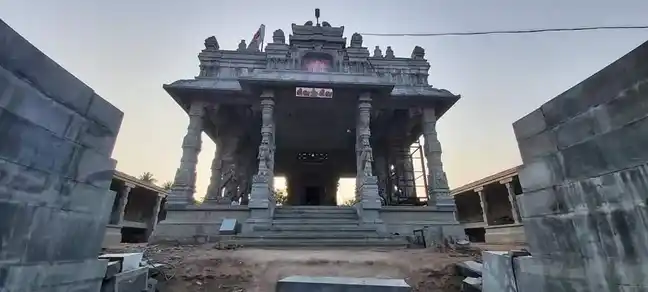 Arulmigu Sundarar Madam, Thirunavalur - 607204