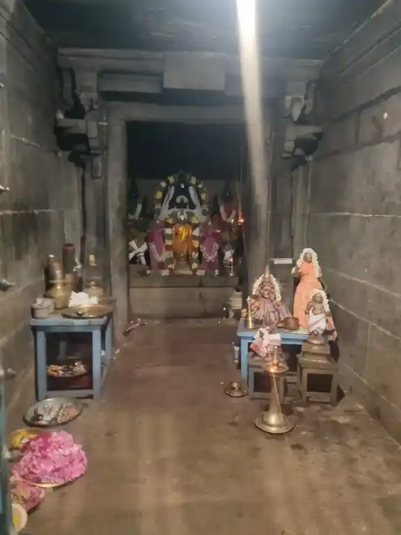 Arulmigu Sundararaja Perumal Temple, Keelasevalpatti - 630205 Arulmigu Sundararaja Perumal Temple, Keelasevalpatti - 630205, Sivagangai - Ancient Temple Architecture and History Image 2