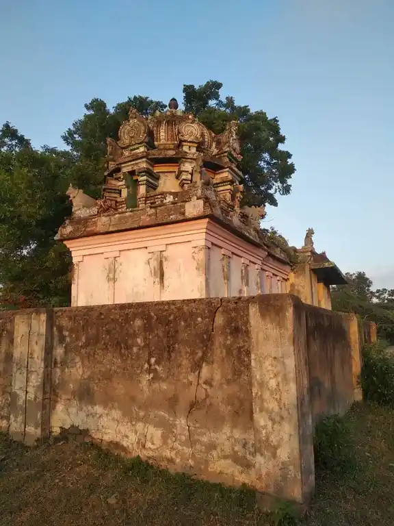 Arulmigu Sundaravinayagar Temple, Villiniurpu, Keezhaiyur - 609111 அ/மி.சுந்தர விநாயகர் திருக்கோயில், Villiniurpu, Villiniurpu - 609111, Mayiladuthurai - Ancient Temple Architecture and History Image 4