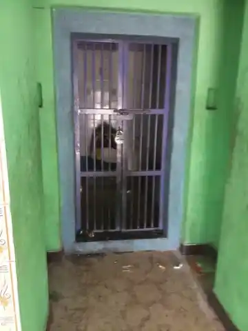 Arulmigu Sundaravinayakar Temple, Veeramangudi, Veeramangudi - 613204 Arulmigu Sundaravinayakar Temple, Veeramangudi, Veeramangudi - 613204, Thanjavur - Ancient Temple Architecture and History Image 2