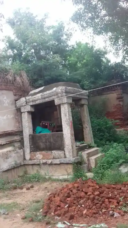 Arulmigu Sundareshwarar Temple, Avalur - 632531 அருள்மிகு சுந்தரேஸ்வரர் திருக்கோயில், அவலூர் - 632531, Ranipet - Ancient Temple Architecture and History Image 2