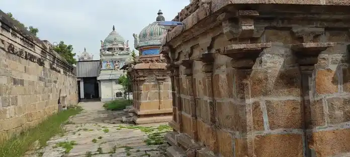 Arulmigu Sundareshwarar Temple, Nagavaram, Nangavaram - 639110