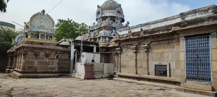 Arulmigu Sundareshwarar Temple, Nagavaram, Nangavaram - 639110 அருள்மிகு சுந்தரேஸ்வரர் திருக்கோயில், நங்கவரம், Nangavaram - 639110, Karur - Ancient Temple Architecture and History Image 6