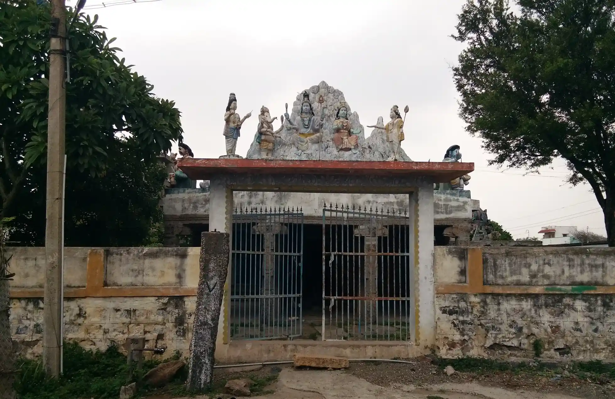 Arulmigu Sundareswarar Temple, Irur - 621109