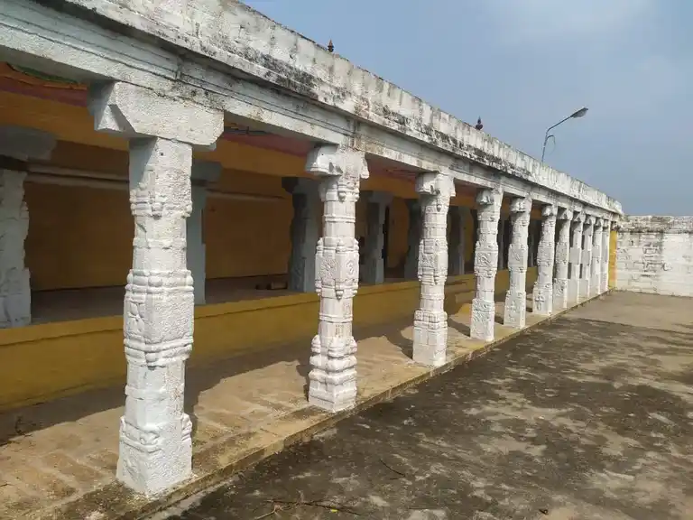 Arulmigu Sundareswarar Temple, Kadur - 621716 அருள்மிகு சுந்தரேஸ்வரர் மற்றும் வரதராஜப்பெருமாள் திருக்கோயில், Kadur - 621716, Perambalur - Ancient Temple Architecture and History Image 4