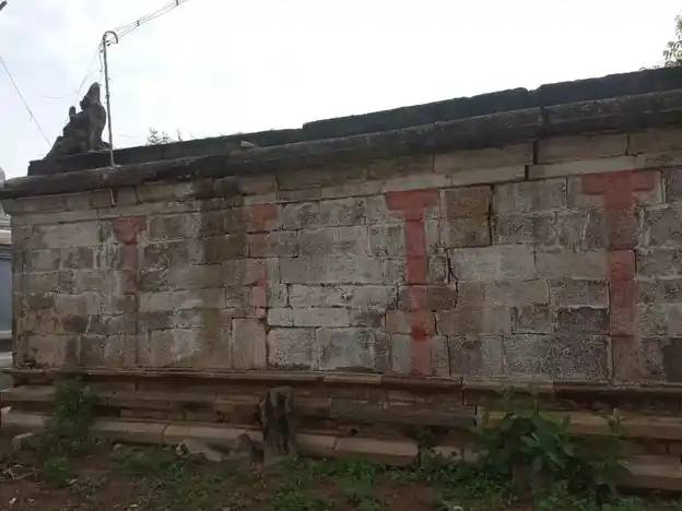 Arulmigu Sundarrajapperumal Temple, Theeyatthur - 614629 அருள்மிகு சுந்தர்ராஜப்பெருமாள் திருக்கோயில், தீயத்தூர், ஆவுடையார்கோவில் வட்டம் - 614629, Pudukkottai - Ancient Temple Architecture and History Image 8