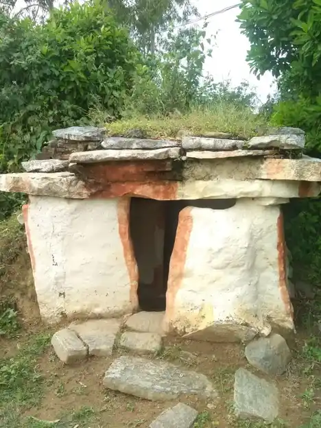 Arulmigu Sundatti Pasuveswarar Temple, Sundatti - 635103 Temple