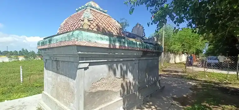 Arulmigu Sundavinayagar Temple, Olugaimangalam, Olugaimangalam - 609307 அருள்மிகு ஸ்ரீ சுந்தரவிநாயகர் திருக்கோயில், Olugaimangalam, Olugaimangalam - 609307, Mayiladuthurai - Ancient Temple Architecture and History Image 4