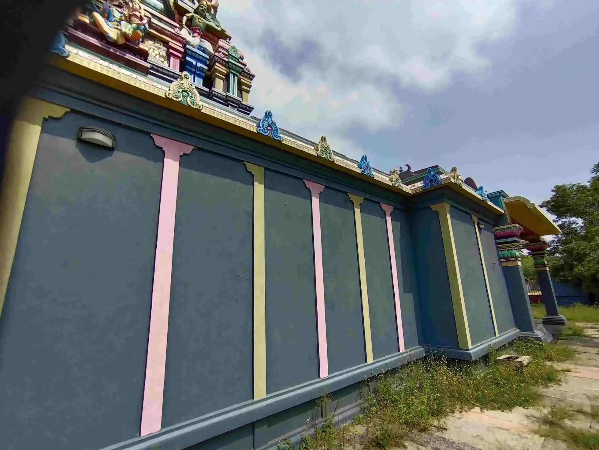 Arulmigu Sundhara Varadharaja Perumal Temple, Karukamalai - 603305 அருள்மிகு சுந்தர வரதராஜப் பெருமாள் திருக்கோயில், Karukamalai - 603305, Chengalpattu - Ancient Temple Architecture and History Image 3