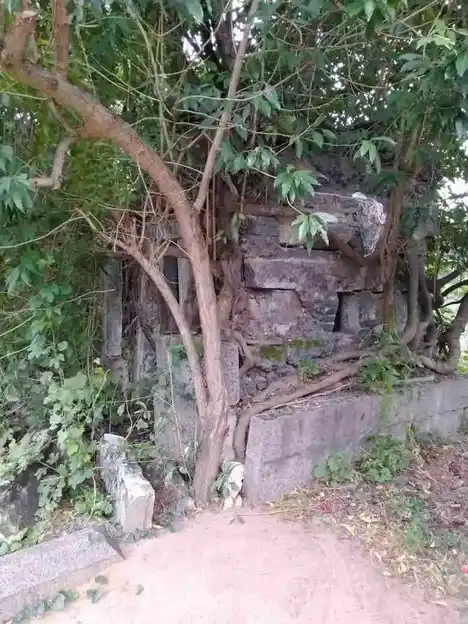 Arulmigu Sundhara Vinayagar Temple, Thenpattinam - 603305 அருள்மிகு சுந்தரவிநாயகர் திருக்கோயில், Thenpattinam - 603305, Chengalpattu - Ancient Temple Architecture and History Image 4