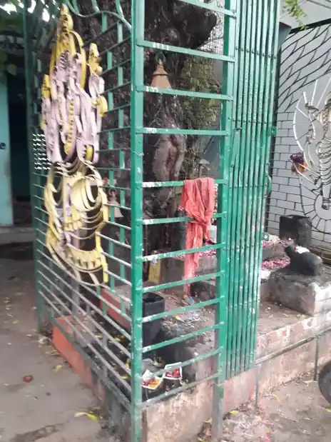 Arulmigu Sundharamoorthi Temple, Vikkramangalam - 625207 அருள்மிகு சுந்தரமூர்த்தி திருக்கோயில், Vikkramangalam - 625207, Madurai - Ancient Temple Architecture and History Image 3