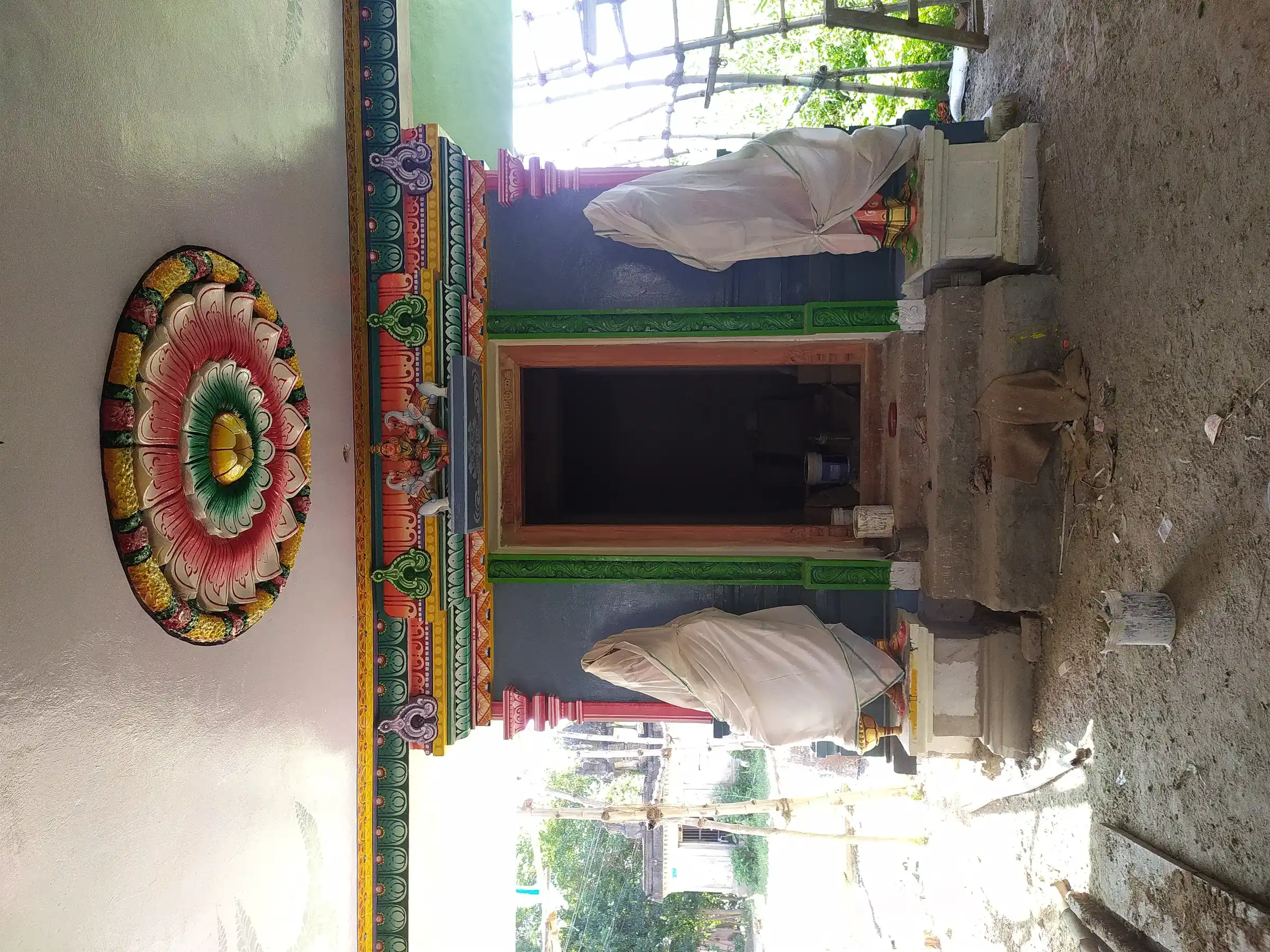 Arulmigu Sundharavalli Amman Temple, Keelanedukattakudi - 610101 அருள்மிகு சுந்தரவள்ளியம்மன் திருக்கோயில், Keelanedukattakudi - 610101, Thiruvarur - Ancient Temple Architecture and History Image 4