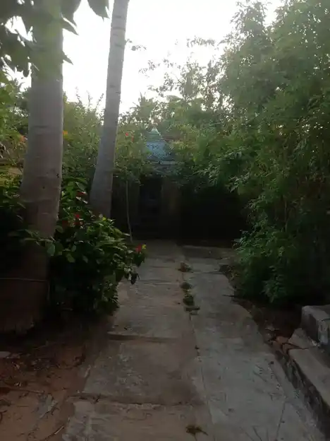 Arulmigu Sundhareshwarar And Lakshmi Narayanap Perumal Temple, Marungur - 609702 அருள்மிகு சுந்தரேஸ்வரர் மற்றும் லெட்சுமிநாராயணப்பெருமாள் திருக்கோயில், Marungur - 609702, Nagapattinam - Ancient Temple Architecture and History Image 5