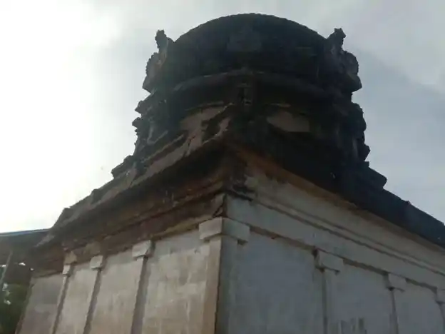 Arulmigu Sundhareshwarar Swamy And Sawndharaja Perumal Temple, Arunmozhidevan - 609203 Arulmigu Sundhareshwarar Swamy And Sawndharaja Perumal Temple, Arunmozhidevan - 609203, Nagapattinam - Ancient Temple Architecture and History Image 3