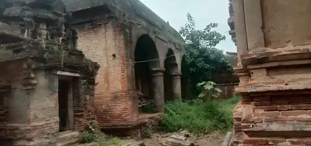 Arulmigu Sundhareswarar Temple, Maligaithidal - 612701 அருள்மிகு சுந்தரேஸ்வரர் திருக்கோயில், Maligaithidal - 612701, Thiruvarur - Ancient Temple Architecture and History Image 11