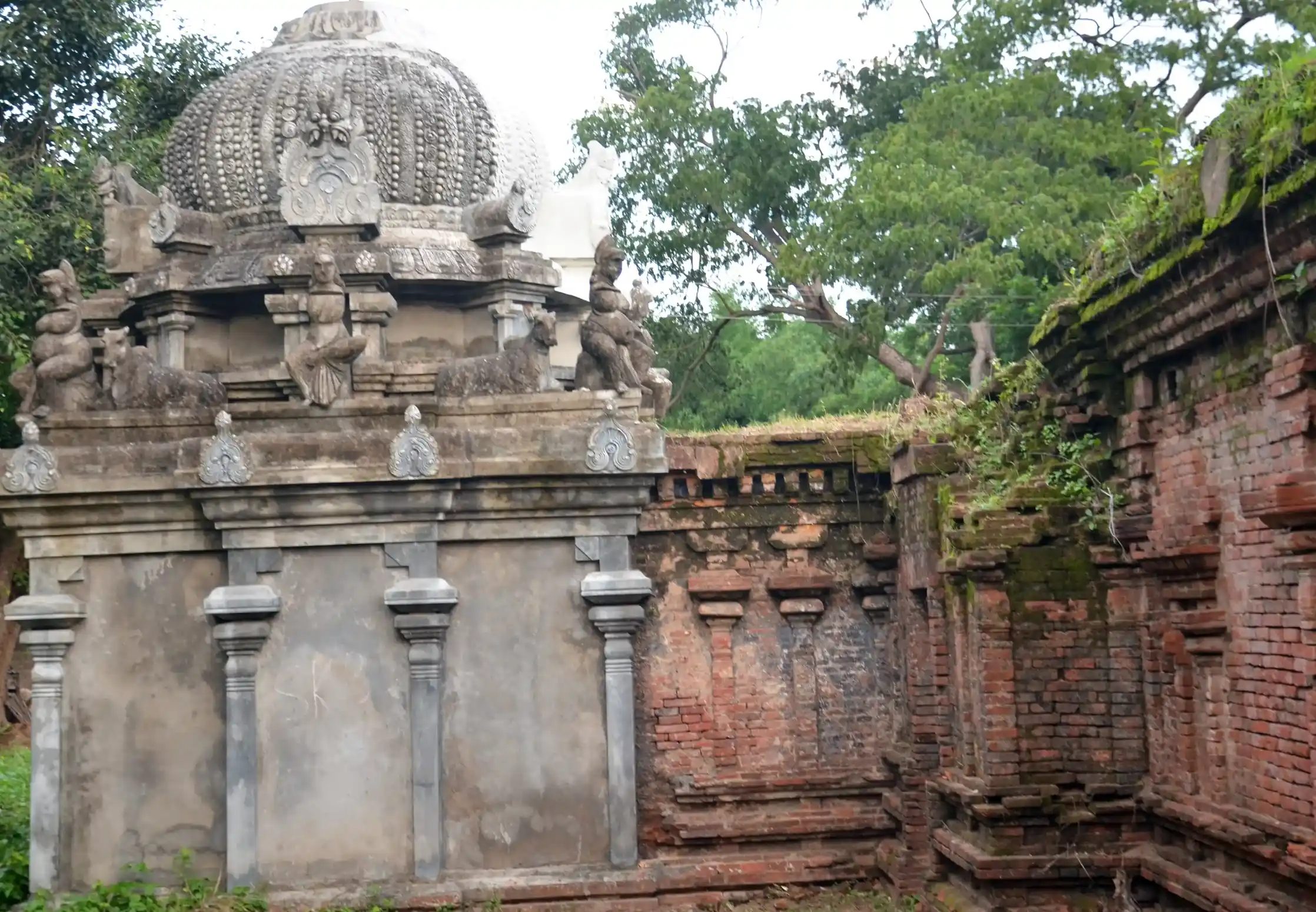 Arulmigu Sundhareswarar Temple, Rathanallur - 609115 Temple