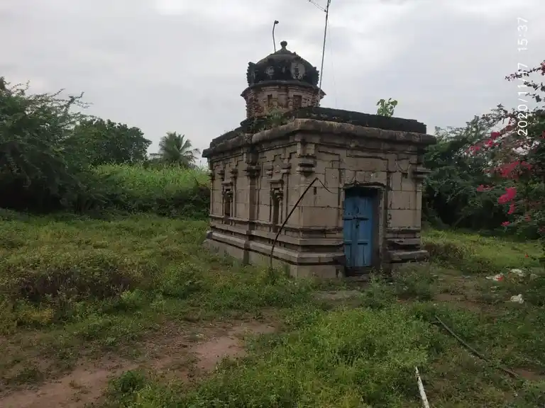 Arulmigu Sundhareswarar Temple, Thevaiyur - 621115 அருள்மிகு சுந்தரேஸ்சுவரர் திருக்கோயில், Thevaiyur - 621115, Perambalur - Ancient Temple Architecture and History Image 2
