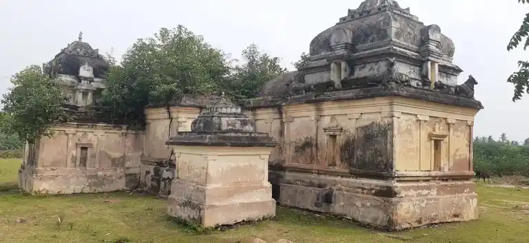 Arulmigu Sundhareswarar Temple, Thillaivilagam - 614706 அருள்மிகு சுந்தரேஸ்வரர் திருக்கோயில், தில்லைவிளாகம் - 614706, Thiruvarur - Ancient Temple Architecture and History Image 3