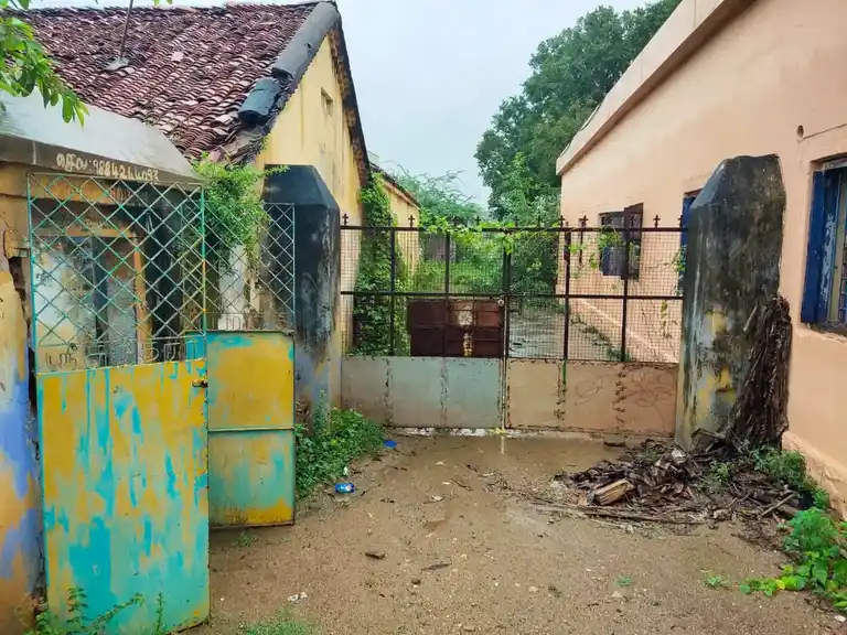 Arulmigu Sundramoorthi Swamigal Madam, Devikapuram - 606902 அருள்மிகு சுந்தரமூர்த்திசுவாமிகள் மடம், தேவிகாபுரம் - 606902, Tiruvannamalai - Ancient Temple Architecture and History Image 3