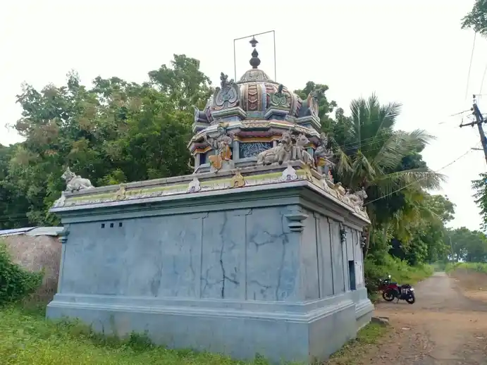Arulmigu Sundravinayagar Temple, Aavudaiyarpattu - 605652 அருள்மிகு சுந்தரவிநாயகர் திருக்கோயில், Aavudaiyarpattu - 605652, Viluppuram - Ancient Temple Architecture and History Image 2