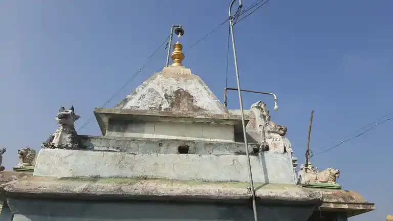 Arulmigu Sundravinayagar Temple, Kozhipattu - 605302 அருள்மிகு சுந்தரவிநாயகர் திருக்கோயில், Kozhipattu - 605302, Viluppuram - Ancient Temple Architecture and History Image 3