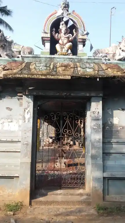 Arulmigu Sundravinayagar Temple, Maniyiruppu - 609101 Arulmigu Sundravinayagar Temple,  - 609101, Mayiladuthurai - Ancient Temple Architecture and History Image 5