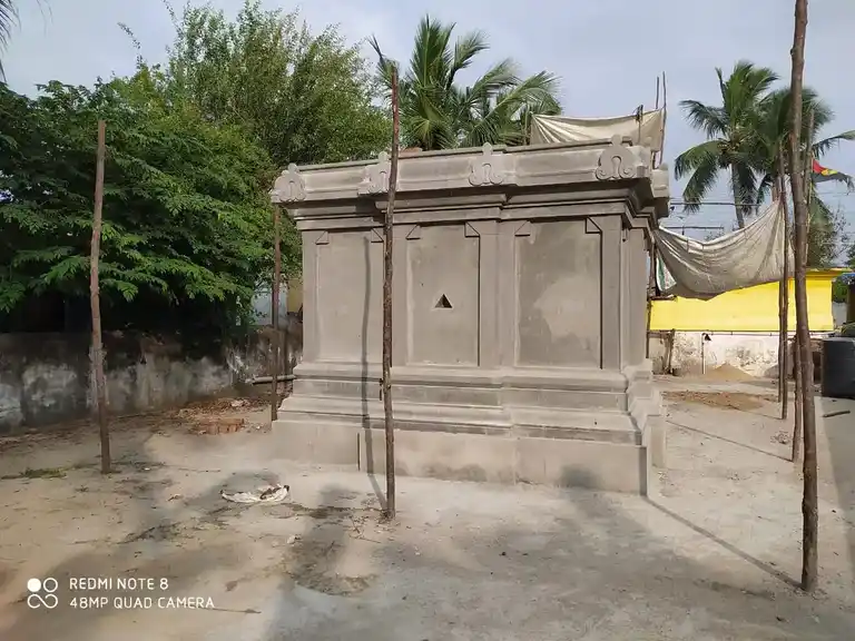 Arulmigu Sunthara Vinayaka Perumal Vakaiyara Temple, Palur-B - 603101 அருள்மிகு சுந்தரவிநாயகப்பெருமாள் வகையறா திருக்கோயில், Palur-B - 603101, Chengalpattu - Ancient Temple Architecture and History Image 6