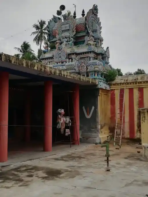 Arulmigu Suntharaja Perumal Temple, Perumpuliyur - 613203 அருள்மிகு சுந்தரராஜபெருமாள் திருக்கோயில், Perumpuliyur - 613203, Thanjavur - Ancient Temple Architecture and History Image 4