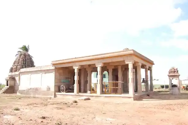 Arulmigu Suptha Risheswarar Temple, Nemam, Ezhilur - 614715 அருள்மிகு சப்தரிஷீஸ்வரர் திருக்கோயில், எழிலூர், எழிலூர் - 614715, Thiruvarur - Ancient Temple Architecture and History Image 4