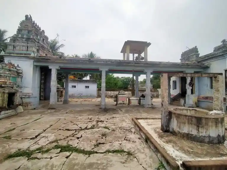 Arulmigu Surnapurisvarar Temple, Poonapur - 614904 அருள்மிகு சுவர்ணபுரீஸ்வரர் திருக்கோயில், Poonapur - 614904, Thanjavur - Ancient Temple Architecture and History Image 3