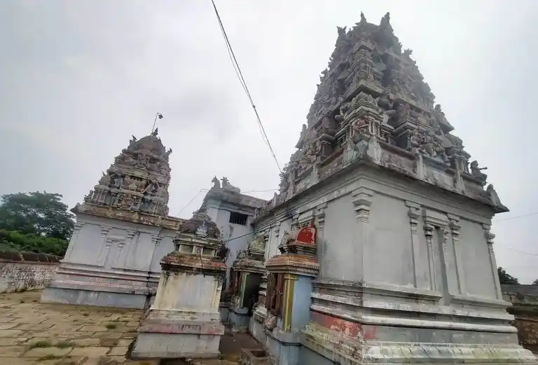 Arulmigu Surnapurisvarar Temple, Poonapur - 614904 அருள்மிகு சுவர்ணபுரீஸ்வரர் திருக்கோயில், Poonapur - 614904, Thanjavur - Ancient Temple Architecture and History Image 6