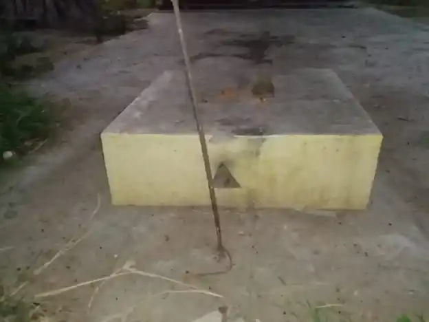 Arulmigu Suthirakaragam Temple, Near Forest, Paththalapalli - 635001 அருள்மிகு சூத்திர கரகம் திருக்கோயில், Near Forest, Paththalapalli - 635001, Krishnagiri - Ancient Temple Architecture and History Image 3