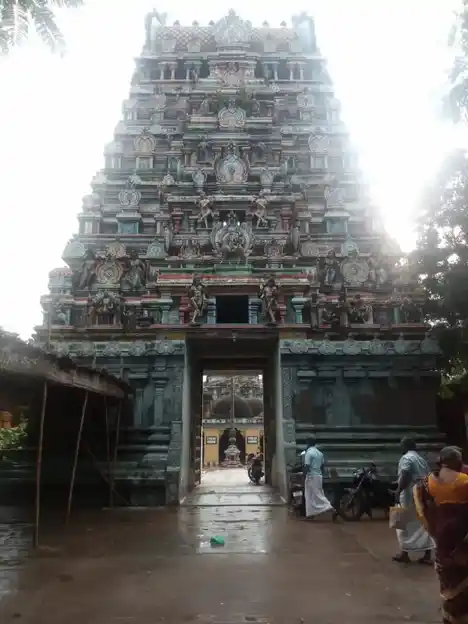 Arulmigu Suyamboonatha Swami Temple, Peralam - 609405 அருள்மிகு சுயம்புநாதசுவாமி திருக்கோயில், பேரளம் - 609405, Thiruvarur - Ancient Temple Architecture and History Image 2