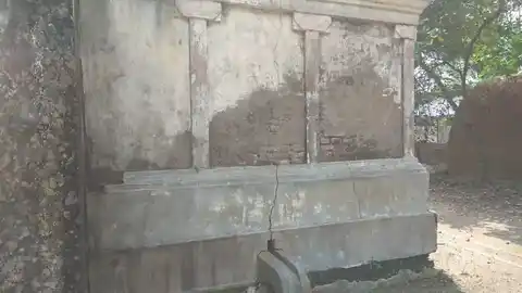 Arulmigu Suyambunatha Swamy Temple, Narasinganatham - 609309 Arulmigu Suyambunatha Swamy Temple, Narasinganatham - 609309, Mayiladuthurai - Ancient Temple Architecture and History Image 5