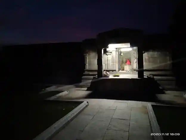 Arulmigu Suyambunatheeswarar Temple, Kizhputhur - 604408 Arulmigu Suyambunatheeswarar Temple, Kizhputhur - 604408, Tiruvannamalai - Ancient Temple Architecture and History Image 8