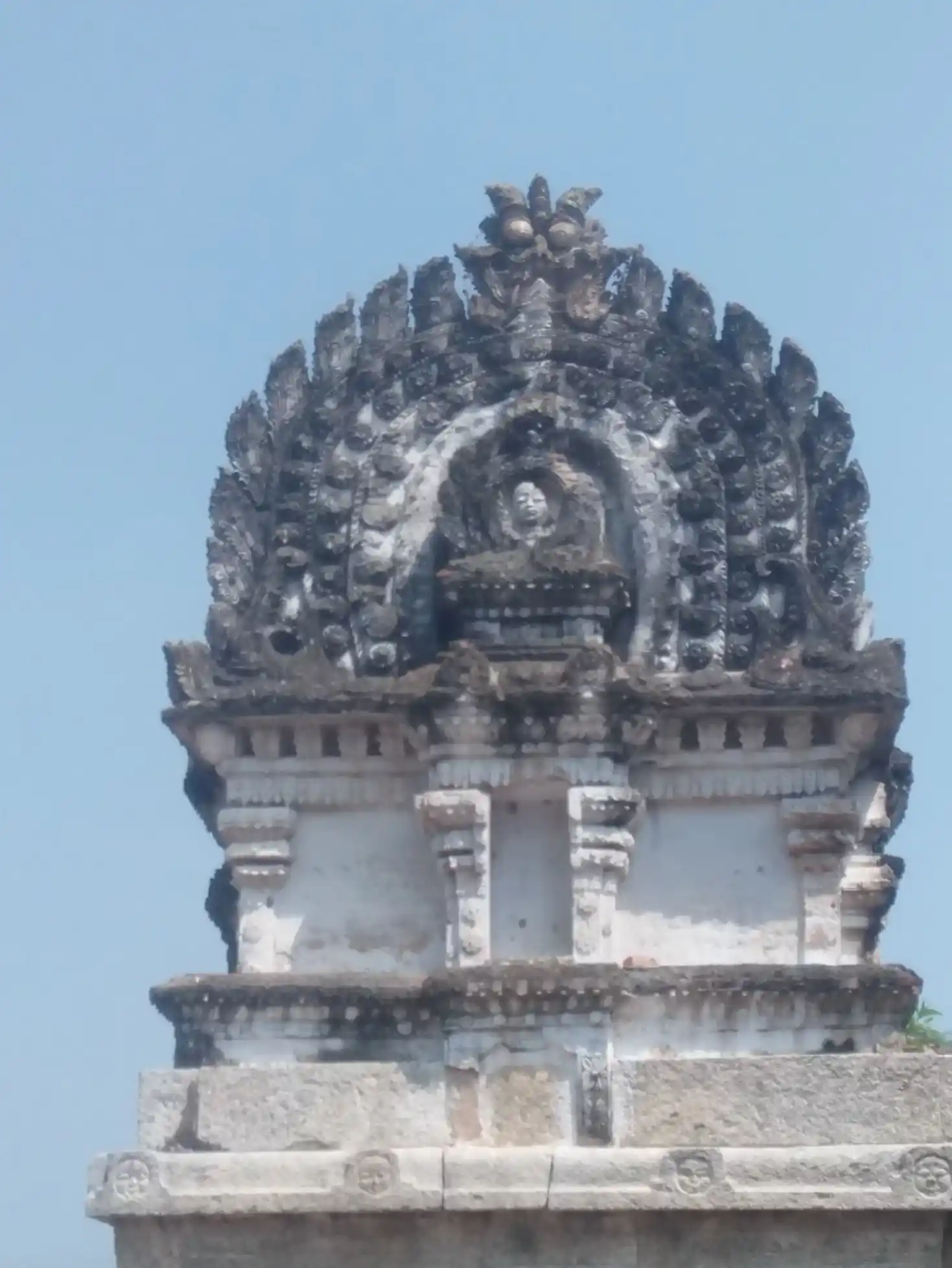 Arulmigu Suyambunatheeswarar Temple, Ocheri - 632521 அருள்மிகு சுயம்புநாதீஸ்வரர் திருக்கோயில், ஓச்சேரி - 632521, Ranipet - Ancient Temple Architecture and History Image 3