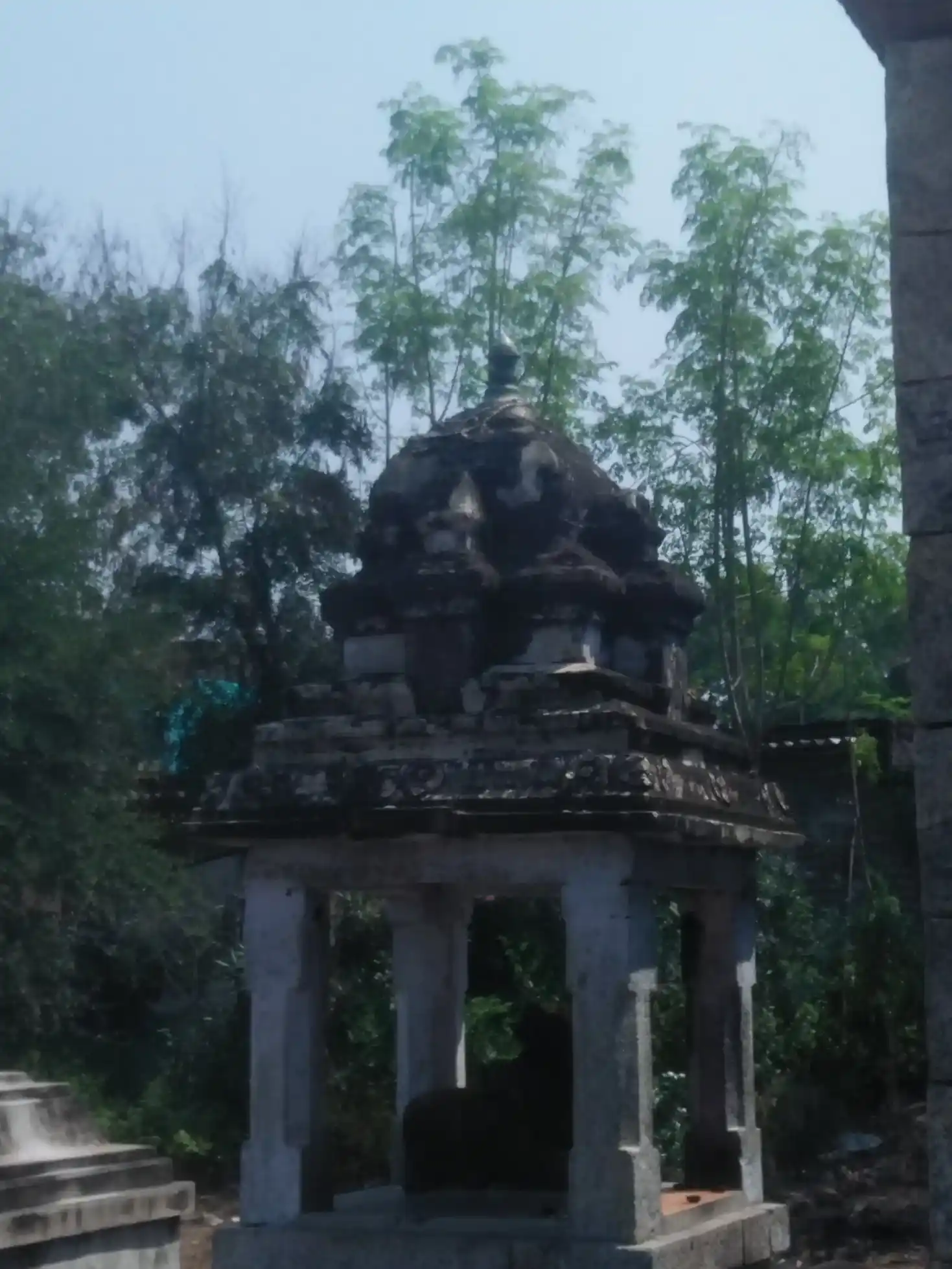 Arulmigu Suyambunatheeswarar Temple, Ocheri - 632521 அருள்மிகு சுயம்புநாதீஸ்வரர் திருக்கோயில், ஓச்சேரி - 632521, Ranipet - Ancient Temple Architecture and History Image 6