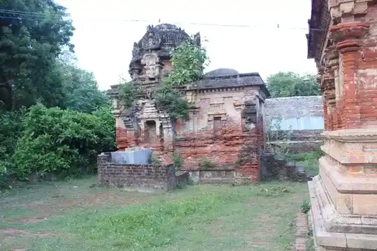 Arulmigu Suyampragasaswmy Temple, Kanjanur - 609804 Arulmigu Suyampragasaswmy Temple, கஞ்சனூர் - 609804, Thanjavur - Ancient Temple Architecture and History Image 5