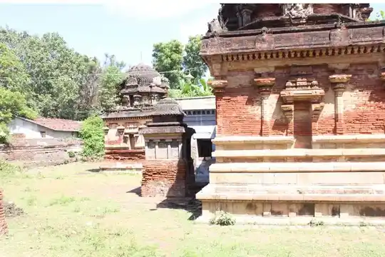 Arulmigu Suyampragasaswmy Temple, Kanjanur - 609804 Arulmigu Suyampragasaswmy Temple, கஞ்சனூர் - 609804, Thanjavur - Ancient Temple Architecture and History Image 8