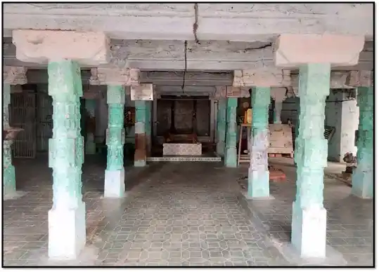 Arulmigu Swarnapureeswarar Temple, Sembanarkoil, Sembanarkoil - 609309 அருள்மிகு சுவர்ணபுரீஸ்வரர் திருக்கோயில், செம்பனார்கோவில், Sembanarkoil - 609309, Mayiladuthurai - Ancient Temple Architecture and History Image 4