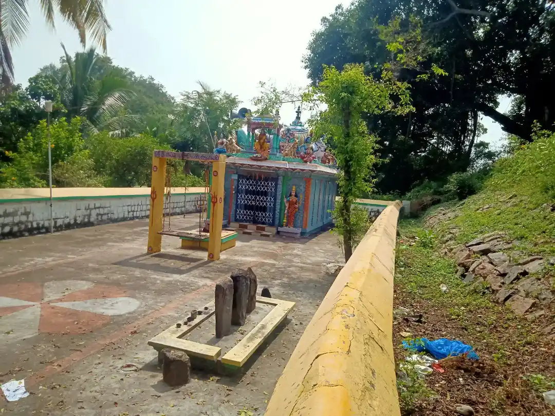Arulmigu Thaagapaadiyamman Temple, Ariyaperumaanur - 606401 அருள்மிகு தாகப்பாடியம்மன் திருக்கோயில், Ariyaperumaanur - 606401, Kallakurichi - Ancient Temple Architecture and History Image 3