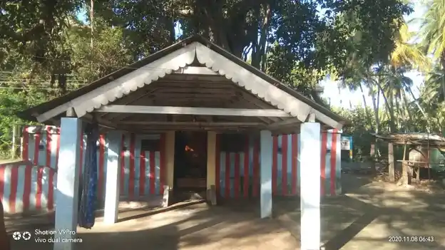 Arulmigu Thadikara Mayandiswamy Temple, Irumbadi - 625205 அருள்மிகு தடிகாரமாயாண்டி திருக்கோயில், Irumbadi - 625205, Madurai - Ancient Temple Architecture and History Image 3